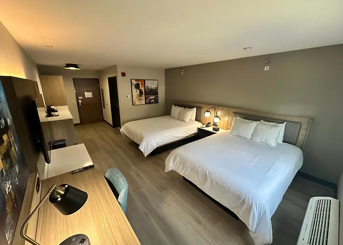 Midtown Suites - Greenville