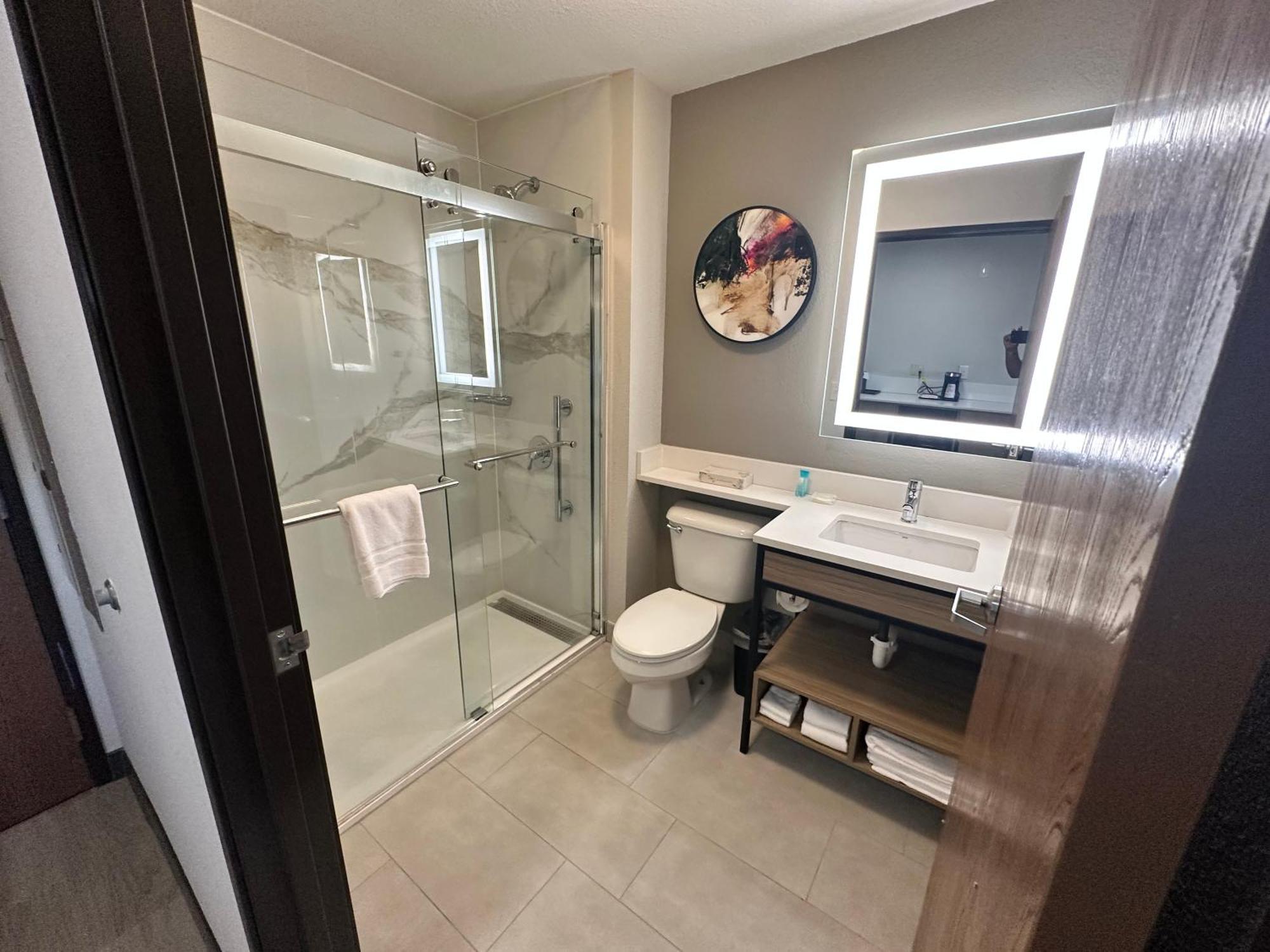 Midtown - 2* Greenville